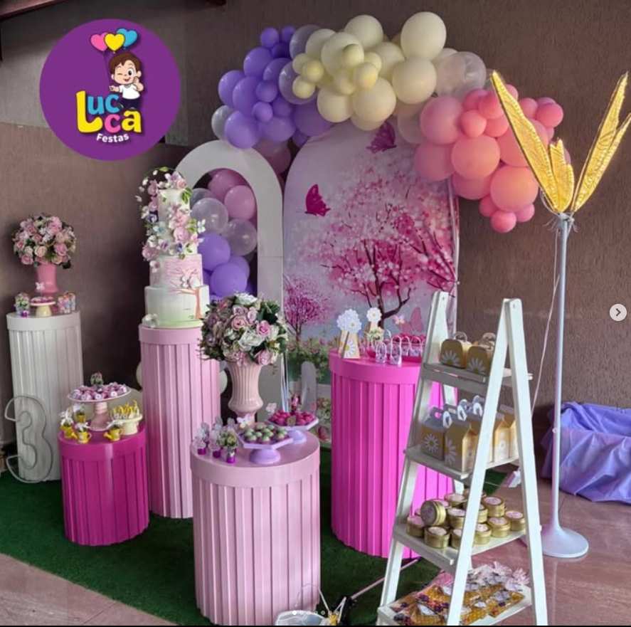 Vista completa de decoração DeLucca